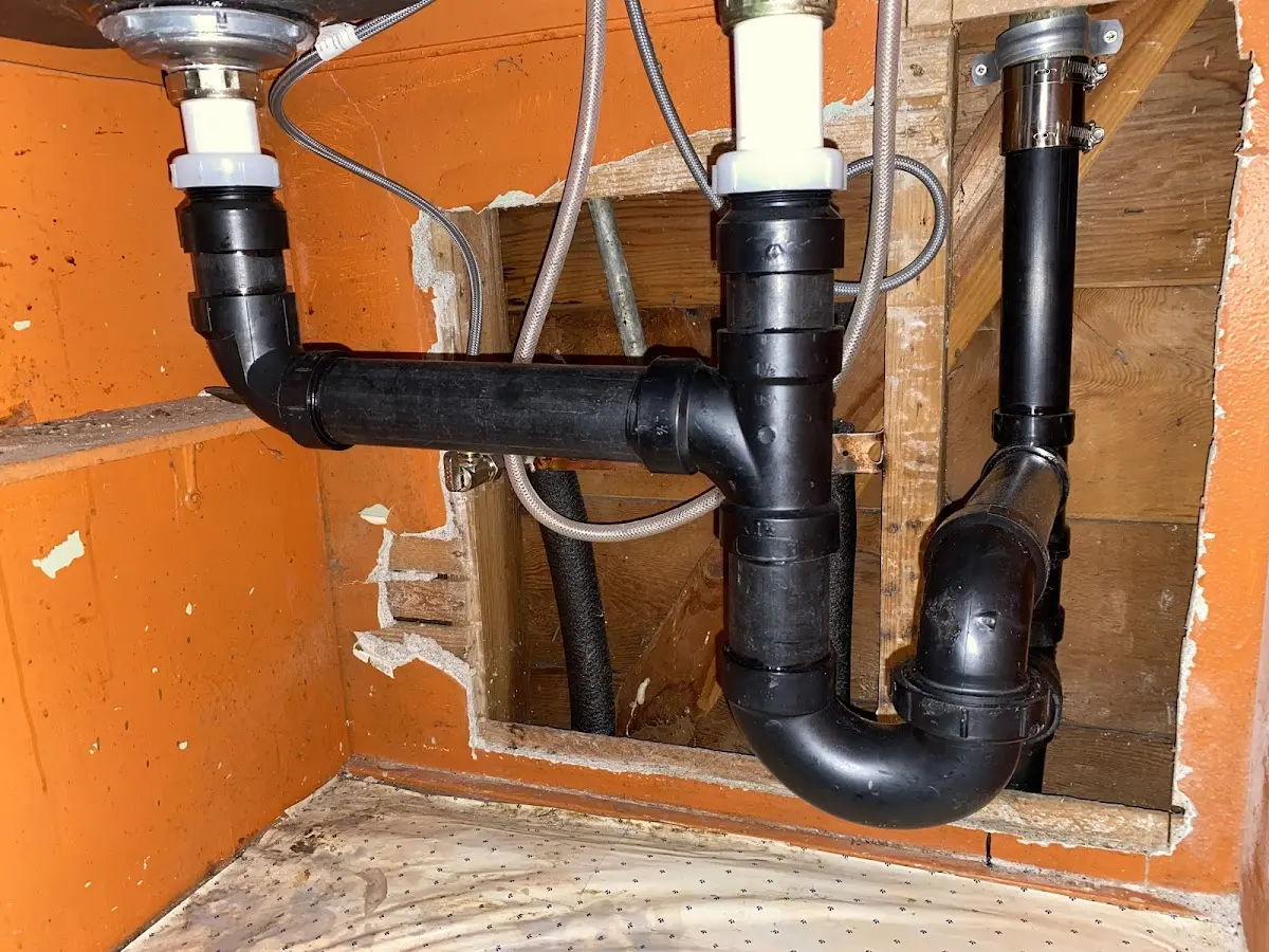 Professional Pipe Bursting equipment and tools on the job in Champlin